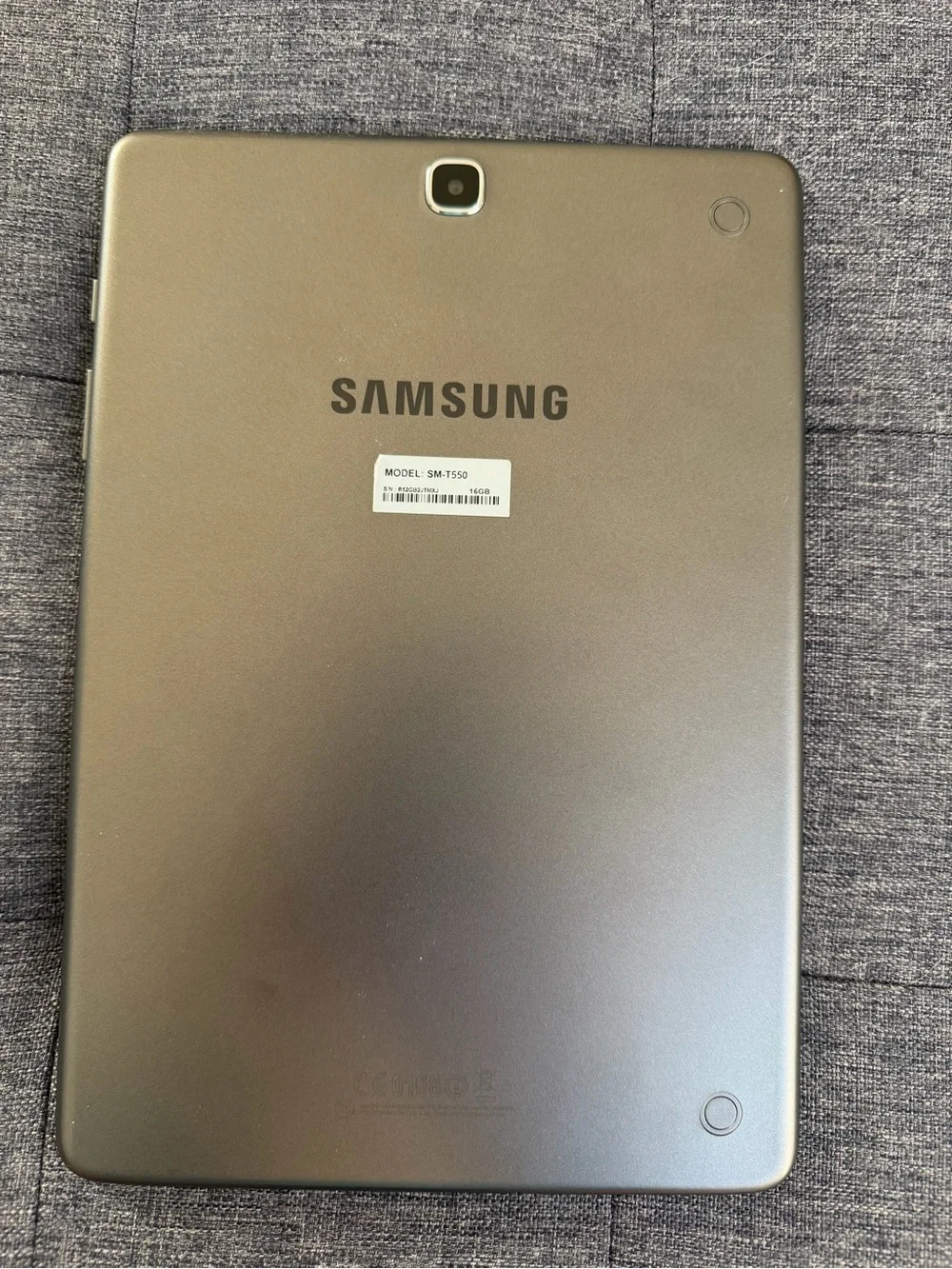 Samsung Galaxy Tab A 9.7” 16GB Wi-Fi Tablet SM-T550